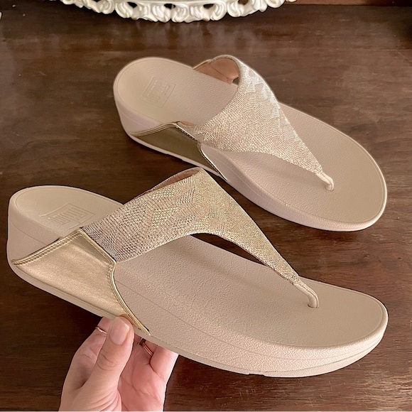 FitFlop Women’s Lulu Glitz Toe-Post Comfort Sandals in Champagne Size 8.5 - Picture 2 of 8